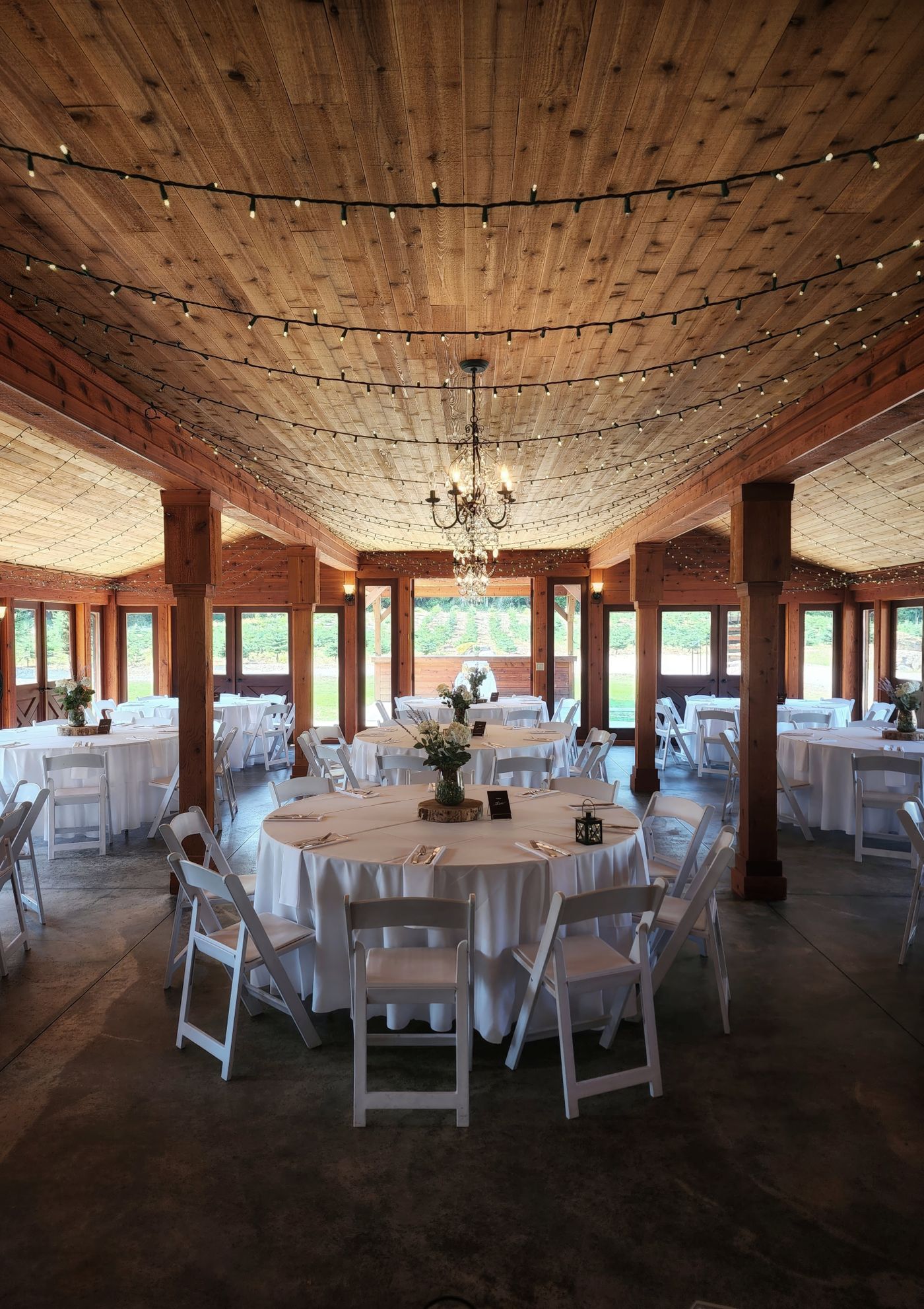 Atoll Banquet